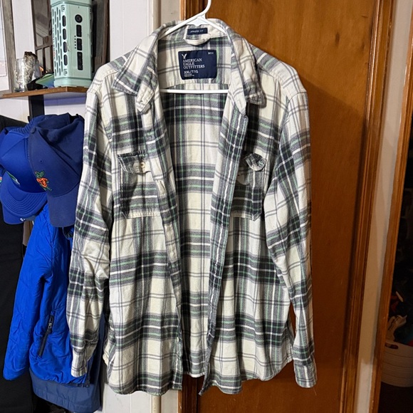 American Eagle Outfitters Tops - American Eagle Outfitters Green and White Flannel Shirt